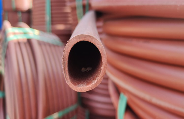 和田县电力行业使用的RPE阻燃穿线管有哪些标准？